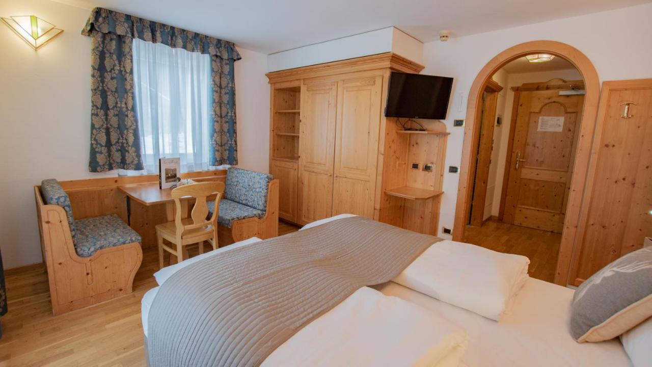 Hotel Diamant Park Campitello di Fassa Exterior foto