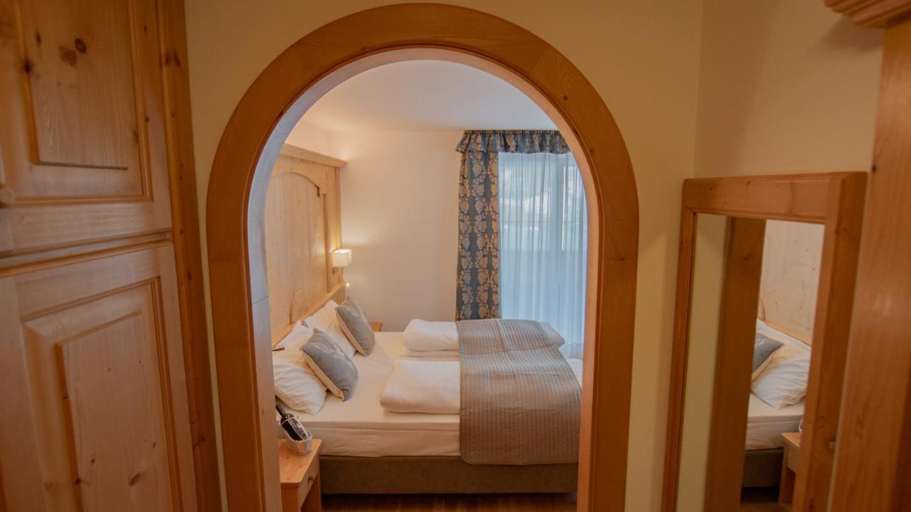 Hotel Diamant Park Campitello di Fassa Exterior foto