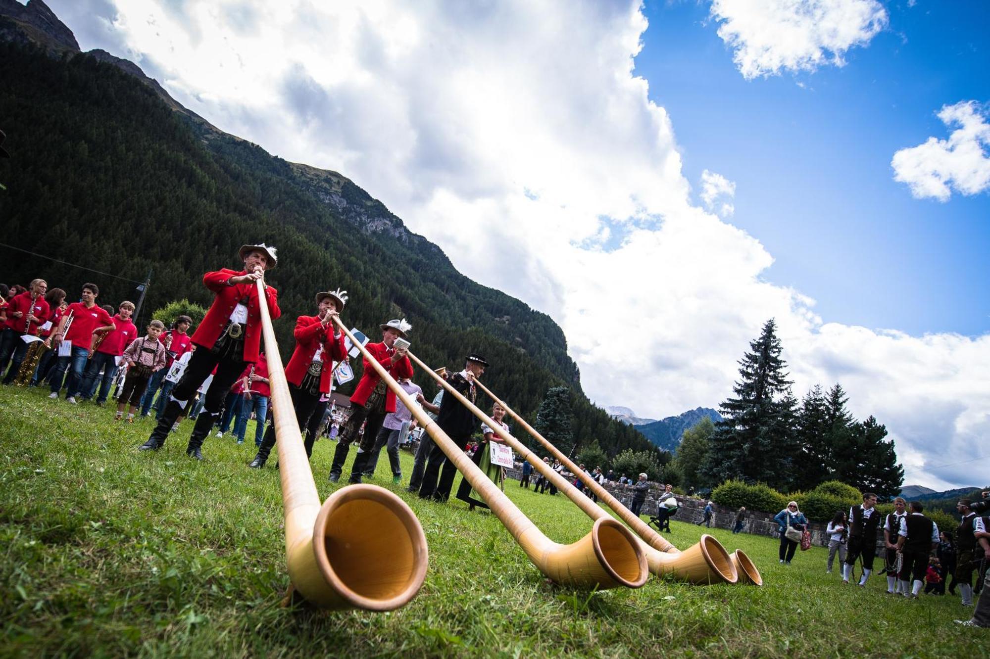 Hotel Diamant Park Campitello di Fassa Exterior foto